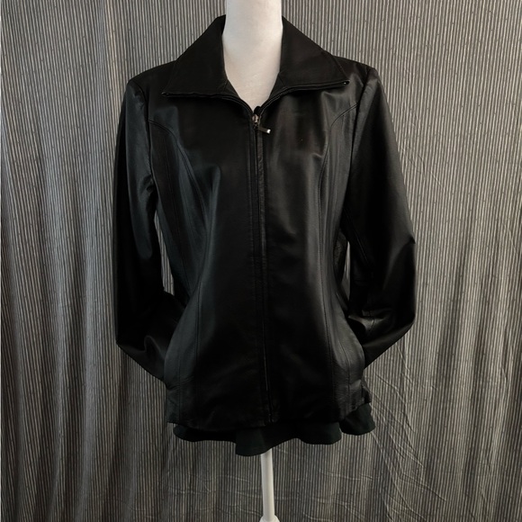 Leather jacket - Picture 2 of 5